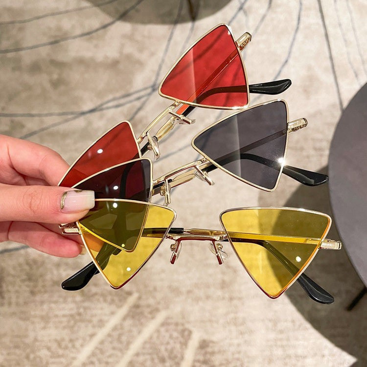 Stevvex Triangle Cat Eye Rimless Sunglasses – UV400 Vintage