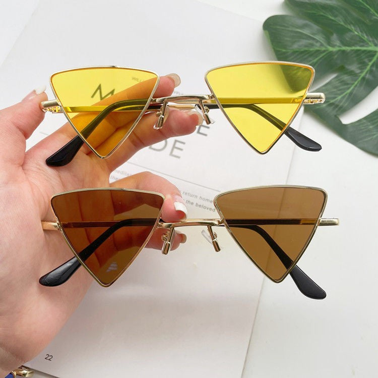Stevvex Triangle Cat Eye Rimless Sunglasses – UV400 Vintage