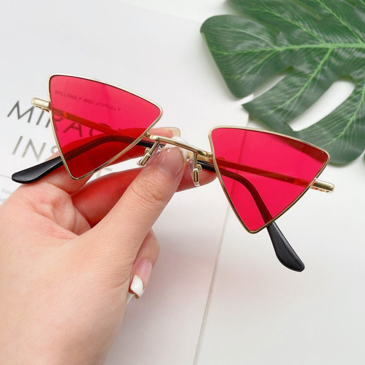 Stevvex Triangle Cat Eye Rimless Sunglasses – UV400 Vintage