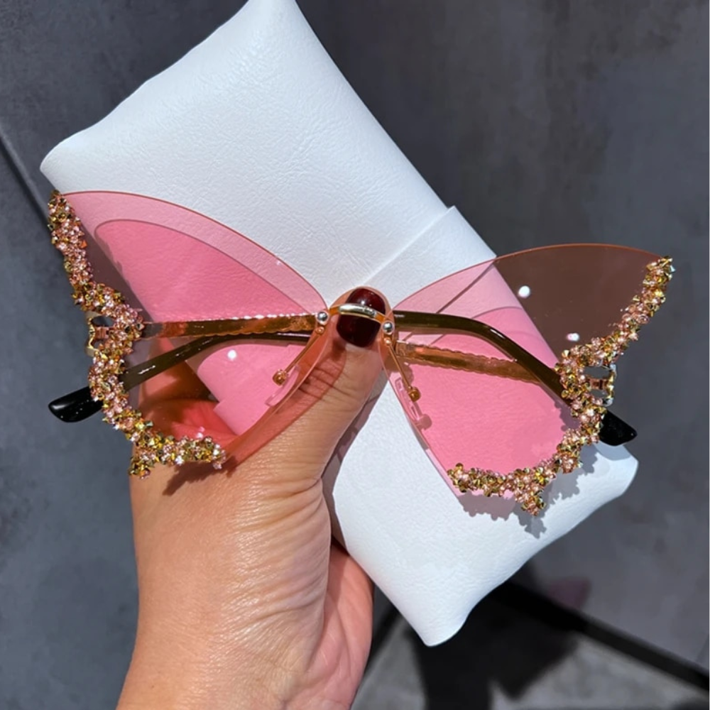 Butterfly Rhinestone Sunglasses – Vintage Oversized Shades for Women
