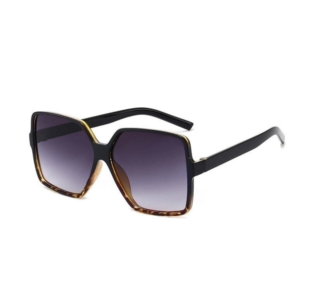 Retro Gradient Square Sunglasses – Vintage Style