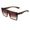 Stylish oversized square UV400 sunglasses by Stevvex with modern design and black frames for a trendy, fashionable look.