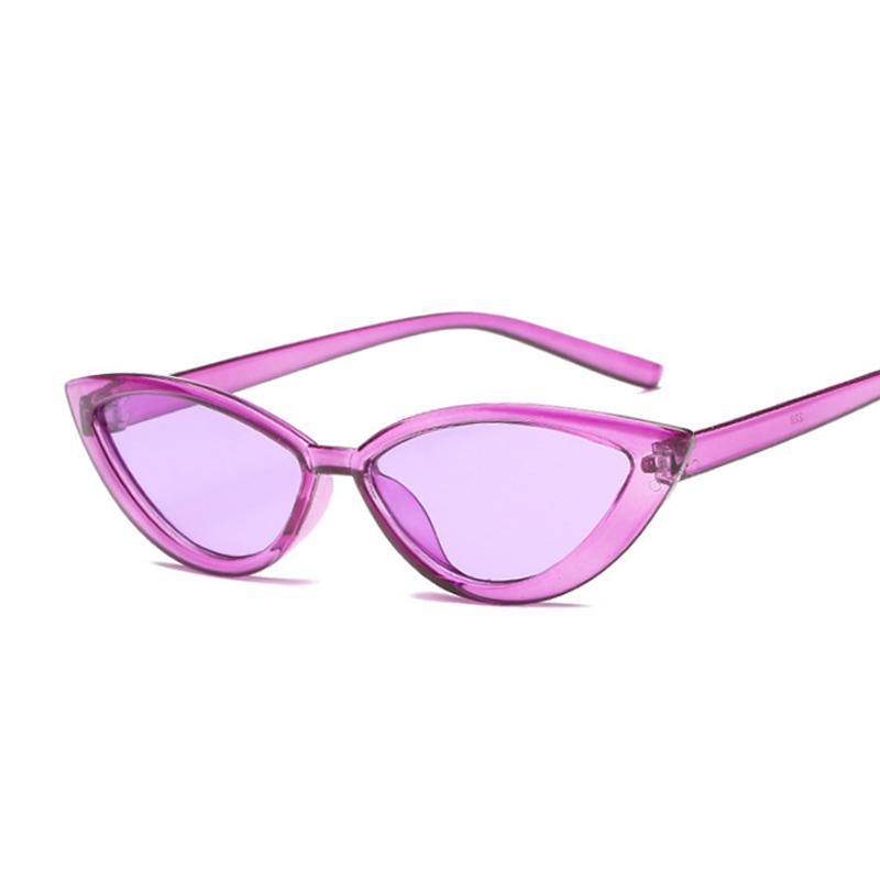 Vintage black cat eye sunglasses for women by Stevvex with UV400 protection, featuring a classic cat eye frame and stylish design.