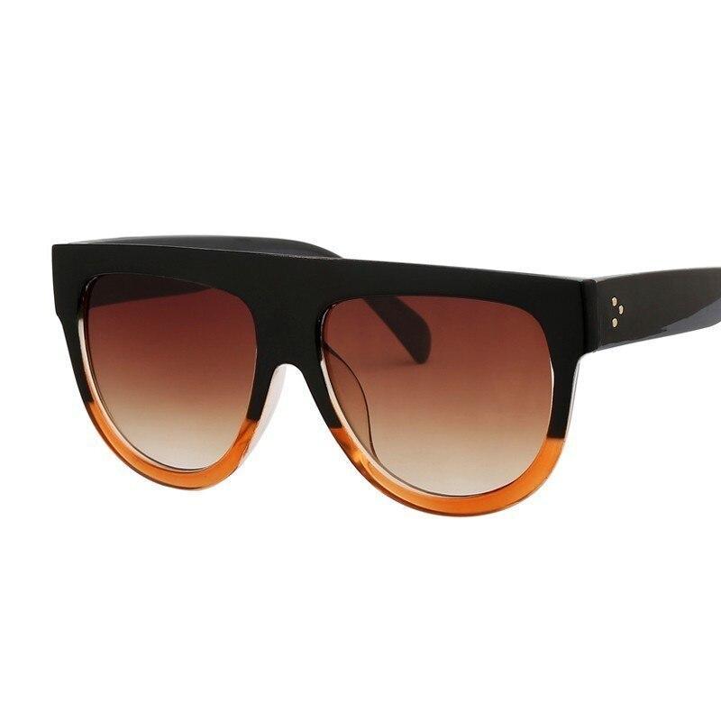 Retro vintage oversized women's sunglasses by Stevvex with UV400 protection, featuring large frame and stylish design.