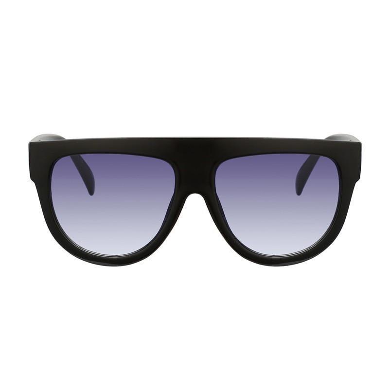 Retro vintage oversized women sunglasses by Stevvex with UV400 protection, featuring bold frames and tinted lenses.