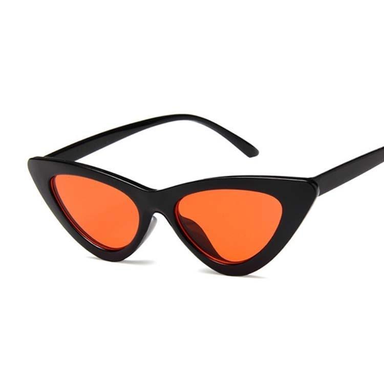 Stevvex retro cat eye sunglasses for women with UV400 protection, featuring bold black frames and tinted lenses.