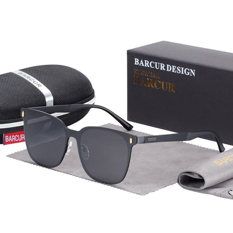 Stevvex polarized square unisex sunglasses with UV400 Plutonite lenses, black frame, and reflective lenses for outdoor protection