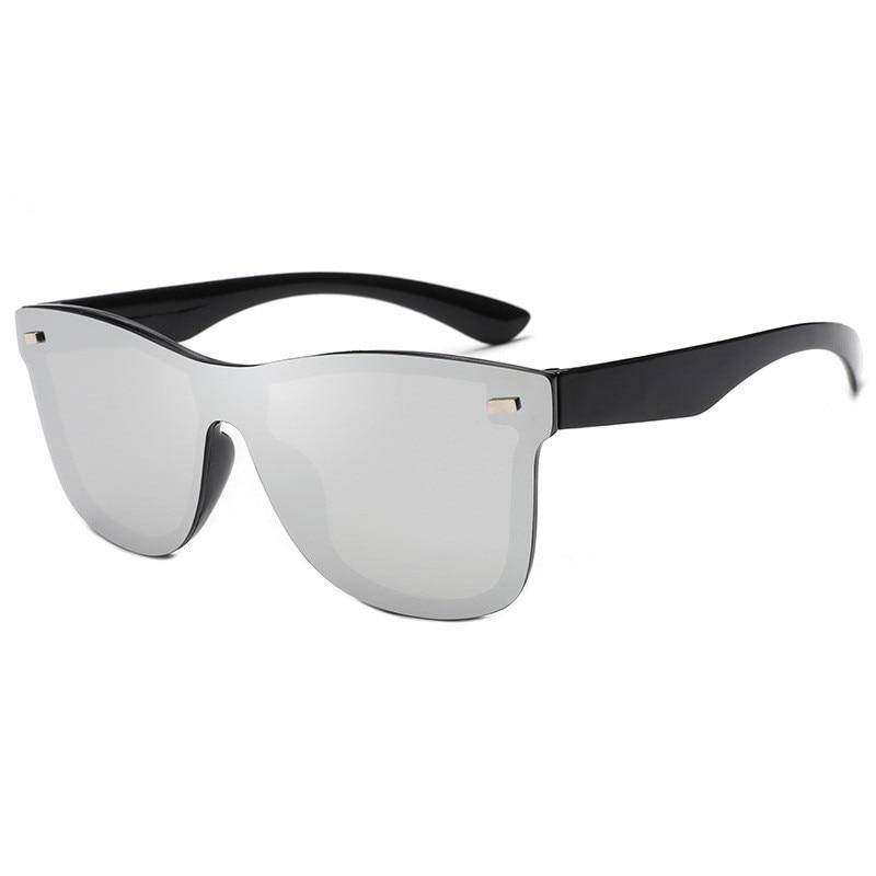 Unisex retro sunglasses with UV400 mirror flat lenses by Stevvex, featuring a stylish frame and reflective mirrored lenses.