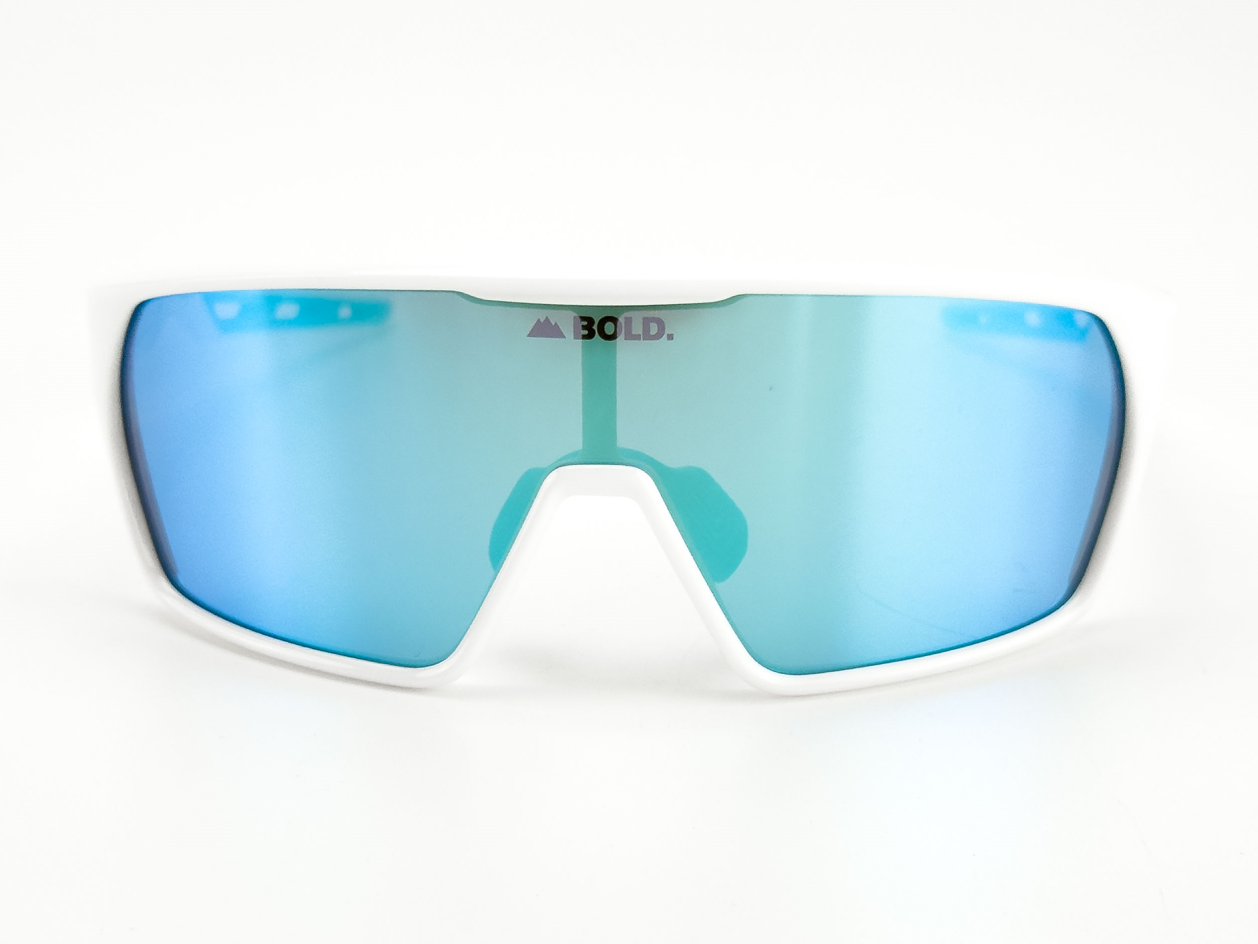 Kids sunglasses by boldouterwear, BOLD Senders for MTB, ski, and lifestyle, featuring colorful frames and UV-protective lenses.