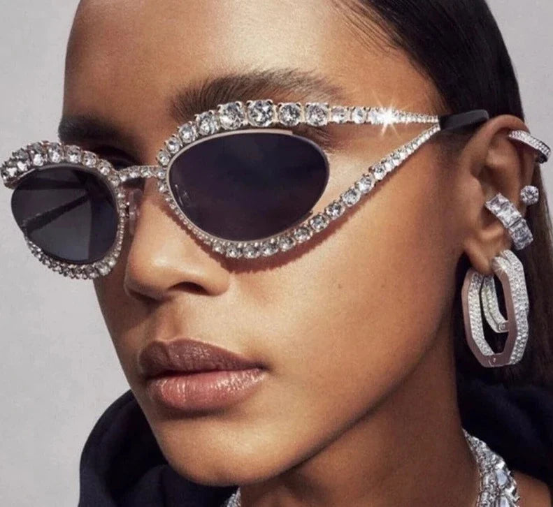 Rhinestone Oval Sunglasses for Women — Punk Style UV400