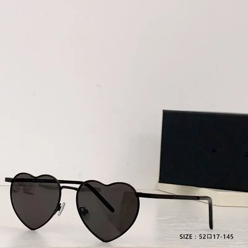 Heart-Shaped Photochromic Sunglasses for Women — UV400