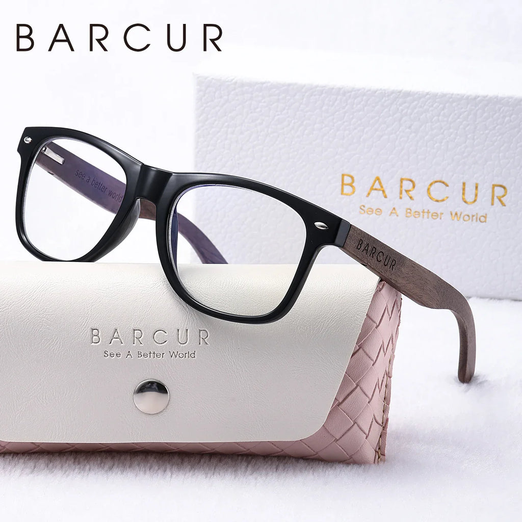 Stevvex BARCUR natural wood polarized oval sunglasses for women, featuring a stylish wooden frame and polarized lenses.