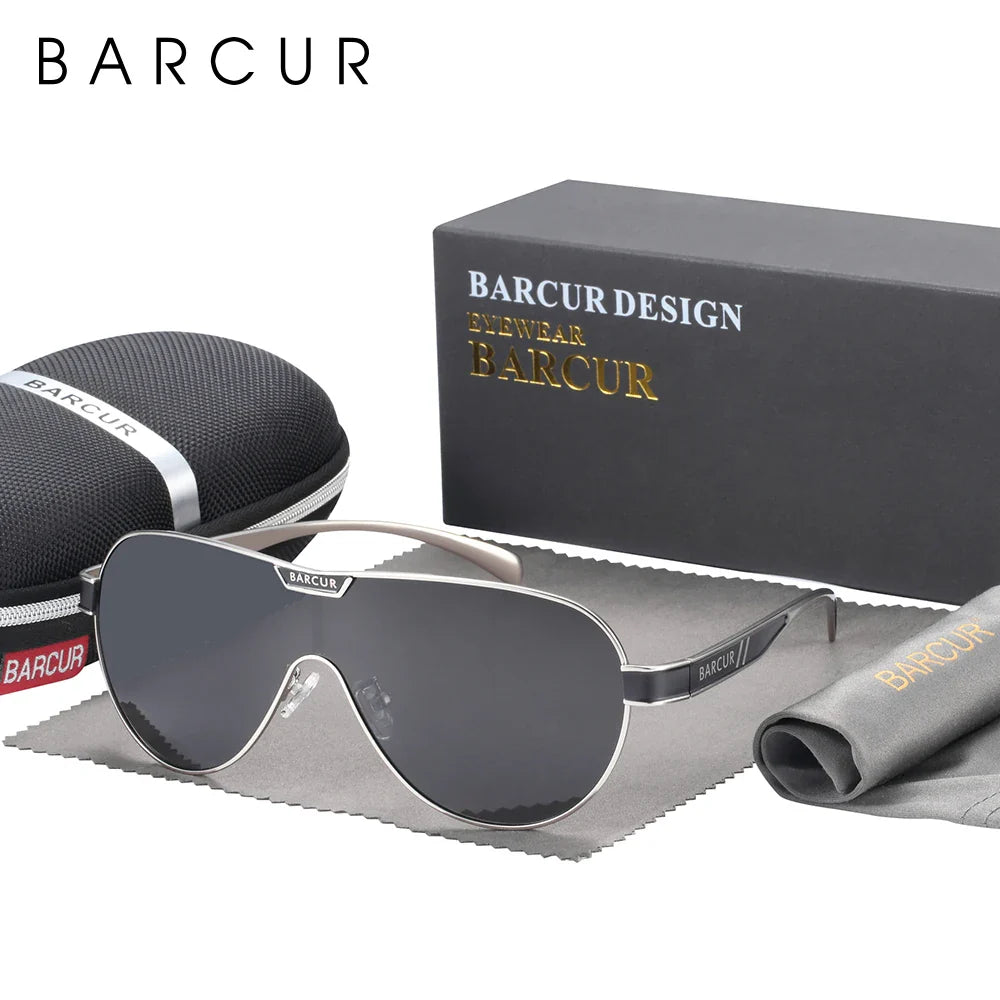 Stevvex BARCUR men's polarized UV400 sunglasses with black frame and tinted lenses, outdoor accessories for sun protection