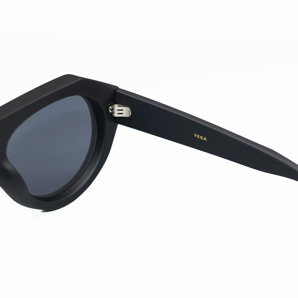 TopFoxx Vega Matte Black Oversized Tangle-Free Sunglasses