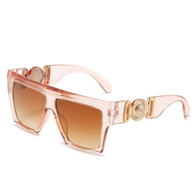 Stevvex oversized square sunglasses for women, vintage style with large flat-top frame and classic design, fashion-forward eyewear.