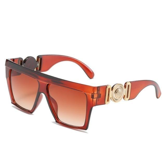 Fashionable oversized square sunglasses for women and men by Stevvex, featuring a vintage style, big frame, and flat-top design.