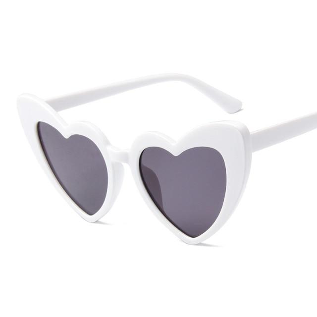 Stevvex love heart-shaped sunglasses for women and men with metal frames, stylish eyewear for fashion and computer use.