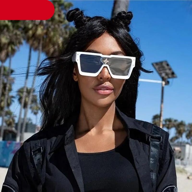 Stevvex Oversized Square Flat Top Sunglasses – UV400 Retro Women