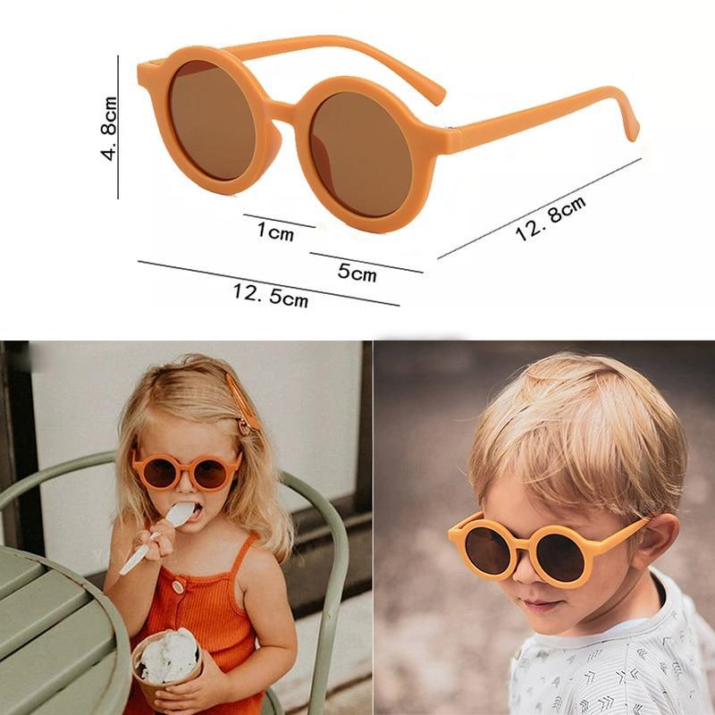 Stevvex children's sunglasses with leopard and bear cartoon shapes, round style, suitable for boys and girls.