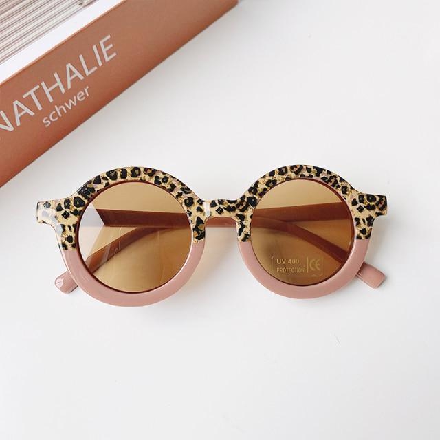 Stevvex children's sunglasses with leopard and cartoon bear shapes, round style suitable for boys and girls, stylish and protective eyewear