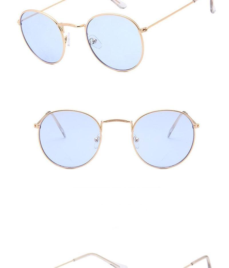 Stevvex round shape UV protected sunglasses with black frames and tinted lenses, stylish and eye-catching for everyday wear.