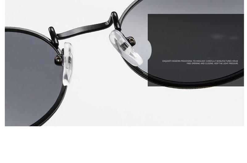Vintage oval polarized sunglasses for women by Stevvex, stylish black round design with anti-reflective lenses.