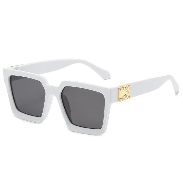 Stevvex Oversized Square Mirror Sunglasses – UV400 Women