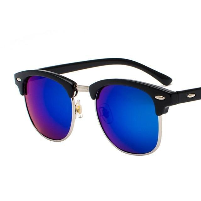 Vintage retro polarized sunglasses by Stevvex featuring square frames, suitable for men and women with stylish sun protection.