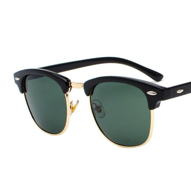 Vintage retro polarized sunglasses by Stevvex featuring square frames for men and women, stylish sun glasses for sun protection.