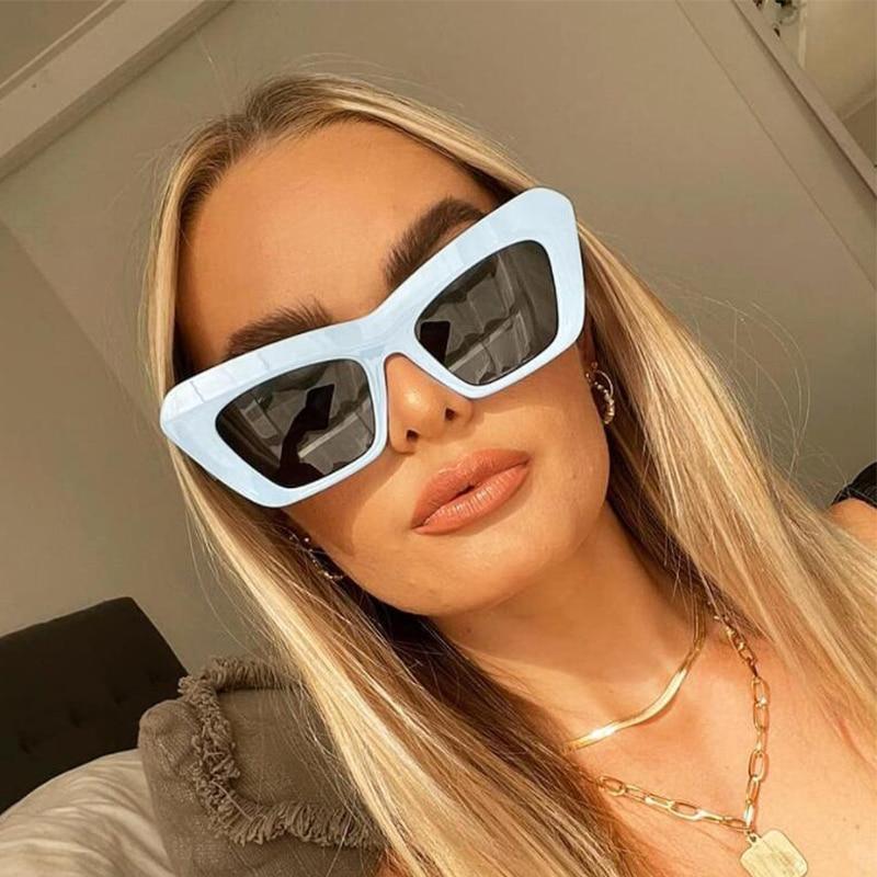Stevvex Vintage Oversized Square Cat Eye Sunglasses – UV400 Polarized
